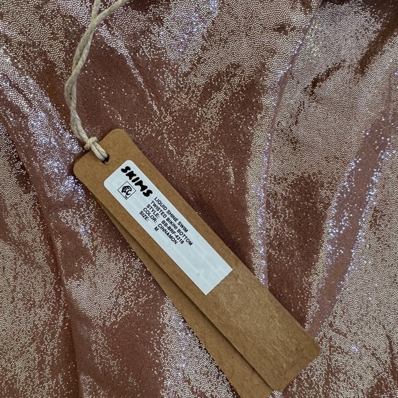 NWT skims liquid shine swim twisted bikini bottom - Picture 4 of 5